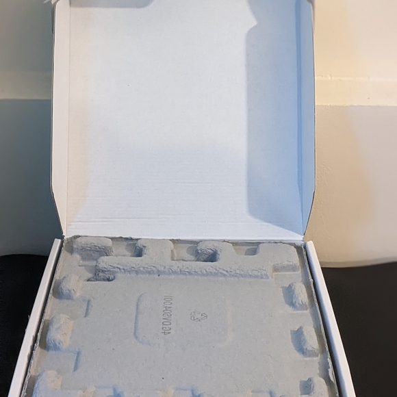 LG Remote Control Digital Photo Frame Brand New - Picture 8 of 12